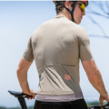 Jersey à manches courtes de base pro de base pour hommes